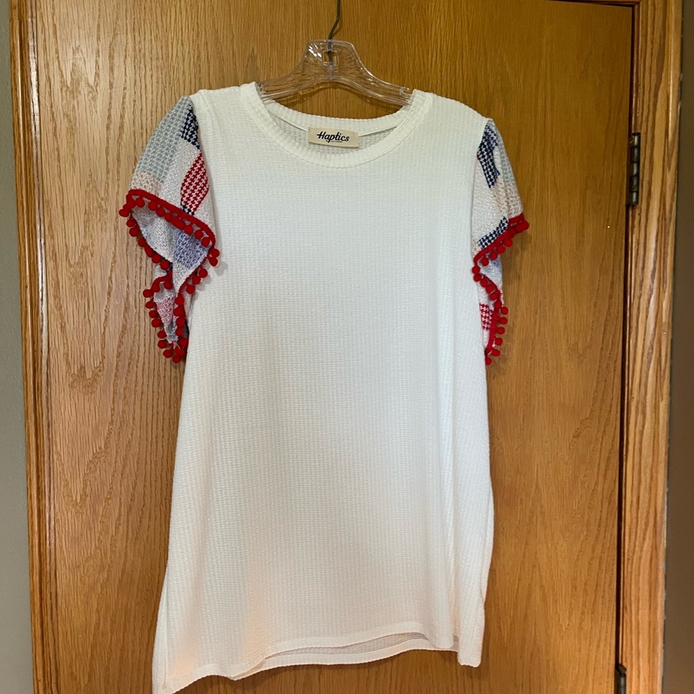 Classic White Short Sleeve Tee with Breathable Fabric